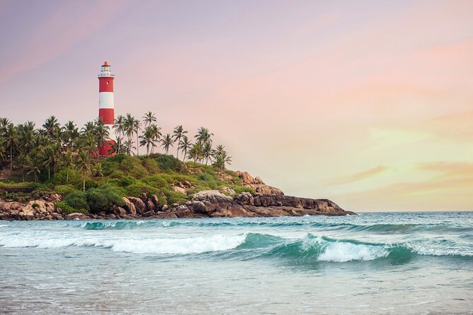 Kerala Scenic Escape: Cultural, Nature, and Backwater Experience