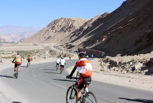 https://media.istockphoto.com/id/865962432/photo/closeup-of-bicycle-riders-spiti-himachal-pradesh-india.jpg?s=612x612&w=0&k=20&c=0eBZ7slzYM4sj-KtwDggcnZy5FcIM3SyjuqtyA7S62c=